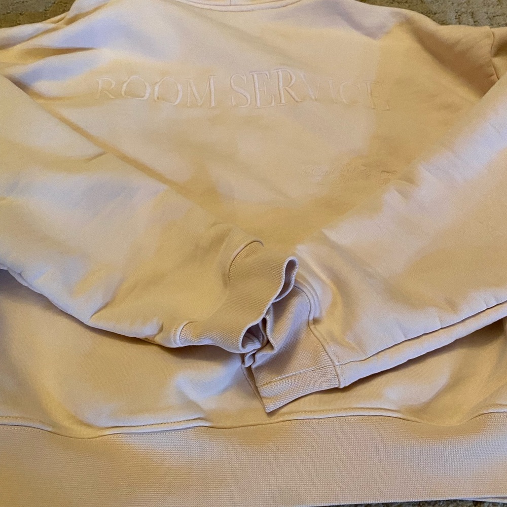 Frame x Ritz Paris Hoodie - Picture 16 of 16